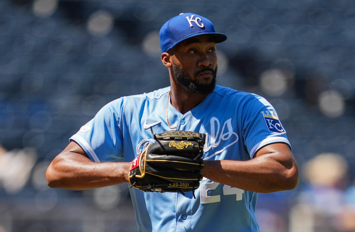 Royals pitcher Amir Garrett throws drink at heckler, calls out ‘disrespect’ from fans