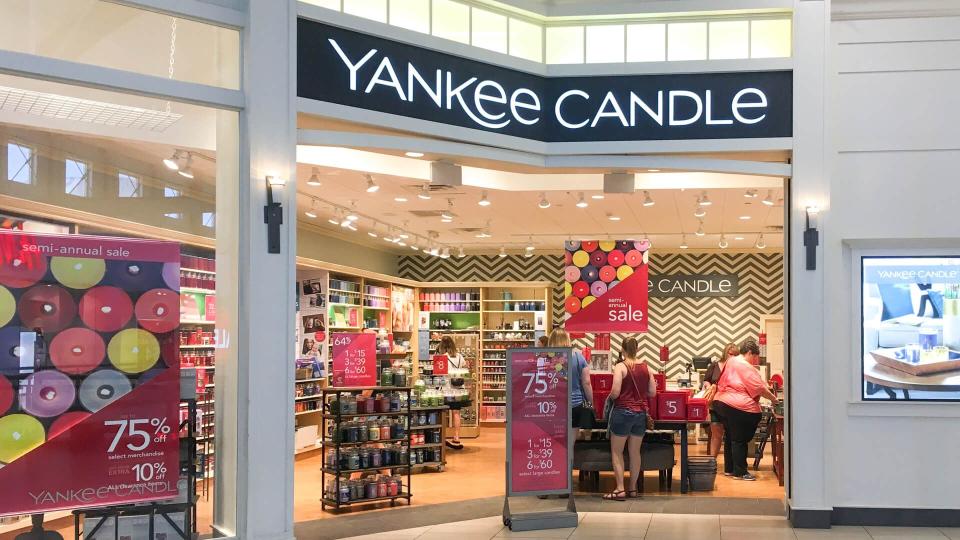 PHOENIX, ARIZONA, JULY 1, 2017: Yankee Candle Retail Store