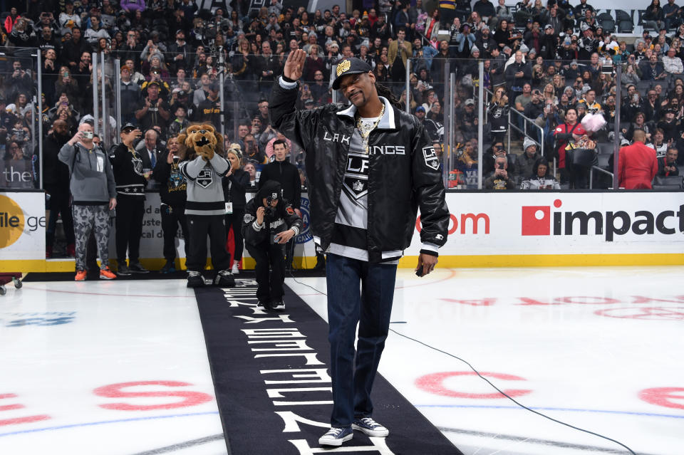 Snoop Dogg was the celebrity guest of the L.A. Kings on Saturday night, and did the best play-by-play you’ll hear anywhere. (Photo by Adam Pantozzi/NHLI via Getty Images)