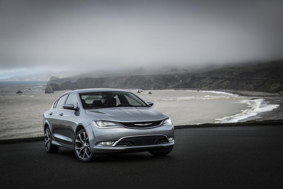 2017 Chrysler 200C Platinum photo