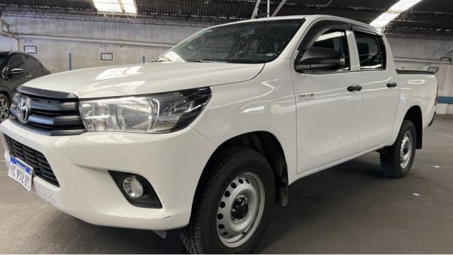 Ya está la venta la nueva Toyota Hilux desde 31.715 euros