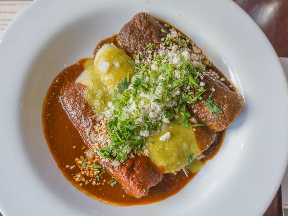 cómo hacer enchiladas suizas