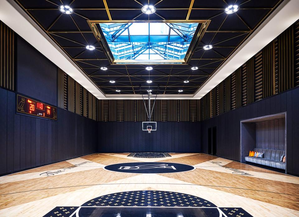 Drake's indoor basketball court