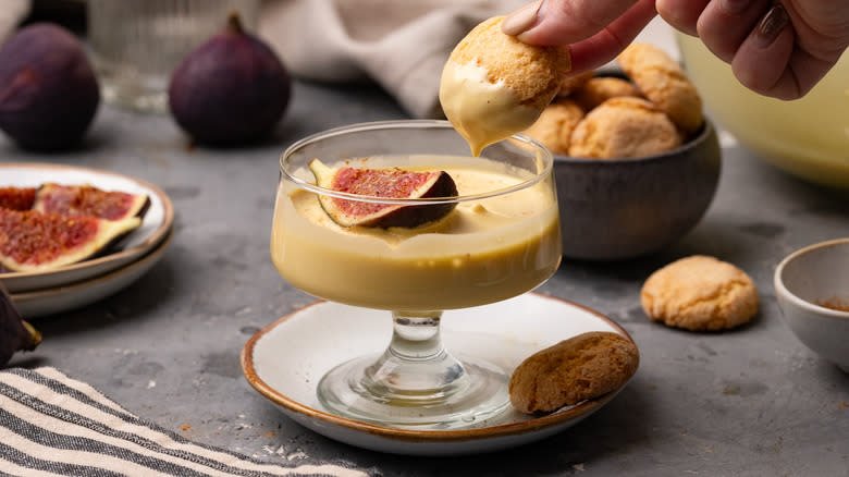 Zabaglione With Figs and Amaretti