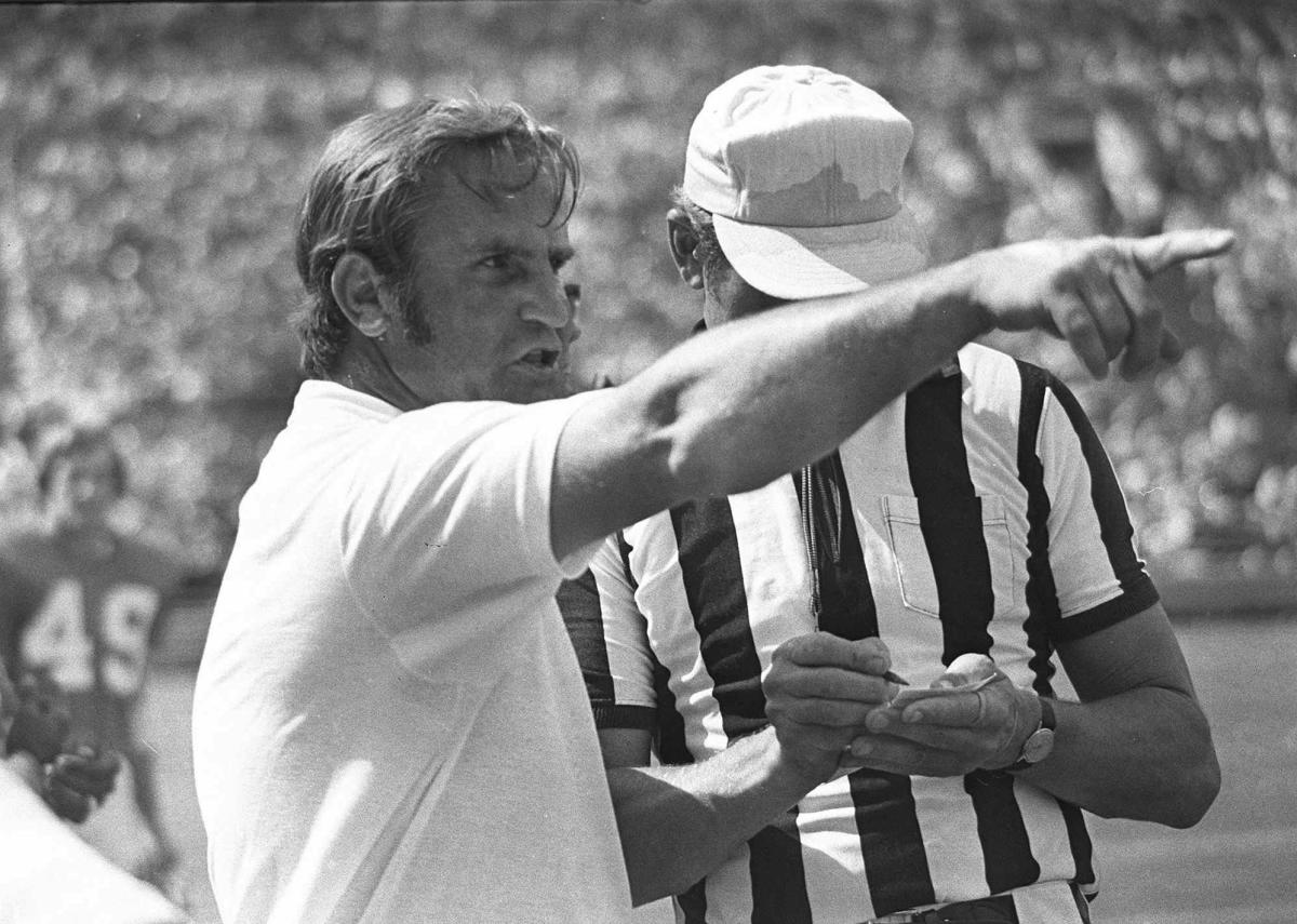 Don Shula, NFL's all-time winningest head coach and leader of undefeated  1972 Dolphins, dies at age 90