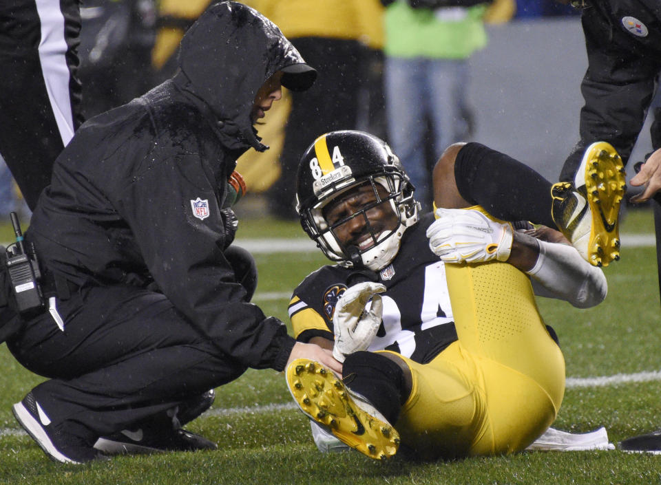 Steelers receiver Antonio Brown went down with an injury that will likely end his fantasy season. (AP Photo).