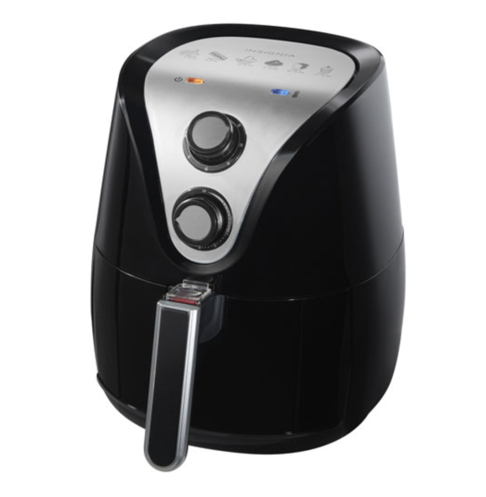 Insignia Air Fryer (Photo via Best Buy Canada)