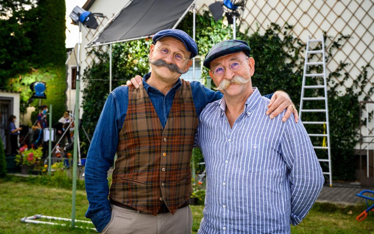 Das doppelte Lottchen? Horst Lichter (rechts) wird im Film von Schauspieler Oliver Stokowski verkörpert. (Bild: ZDF/Willi Weber)