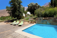 <p>The hotel also has other amenities, including a pool. <br> (Airbnb) </p>