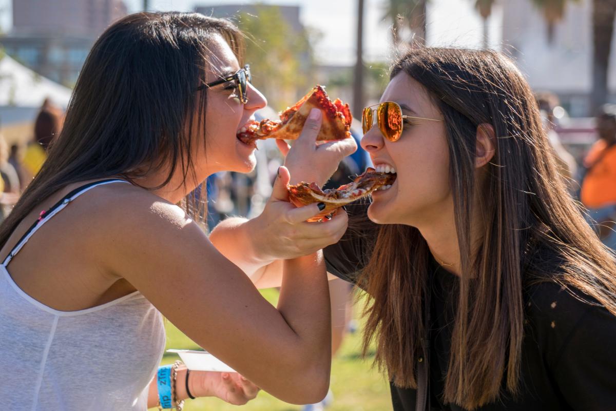 Your Guide To Fall Food Festivals In Metro Phoenix Food Trucks Oktoberfests And Pizza 