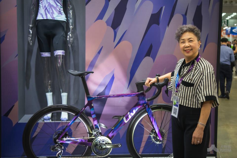 杜綉珍創建女性的自行車品牌Liv，致力打造友善女性的騎乘環境。（涂豫新攝）
