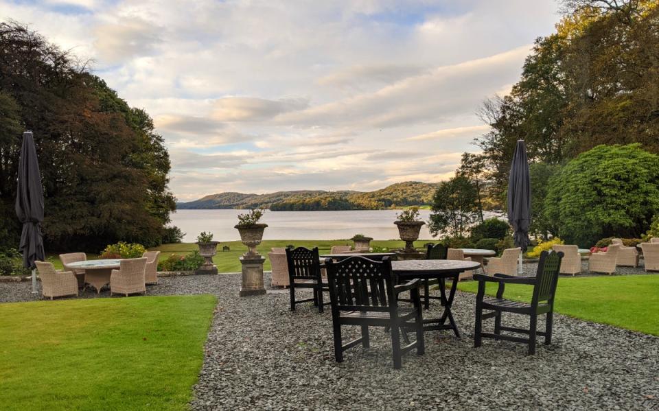 Breakfast with a view at Storrs HallQin Xie