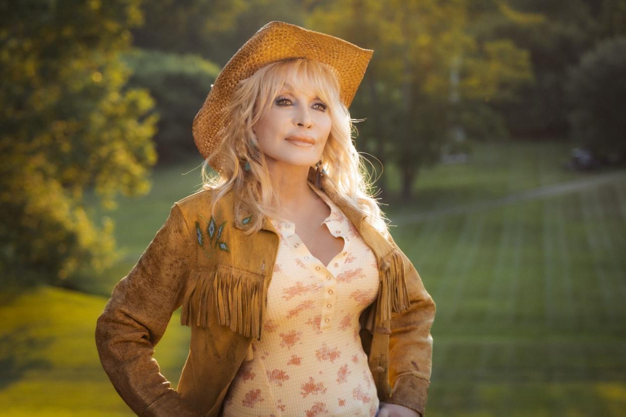 Dolly Parton Yellow Top and Hat