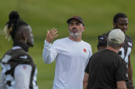 Cleveland Browns' head coach Kevin Stefanski watches drills at the team's NFL football training camp, Saturday, July 22, 2023, in White Sulphur Springs, W.Va. (AP Photo/Chris Carlson)