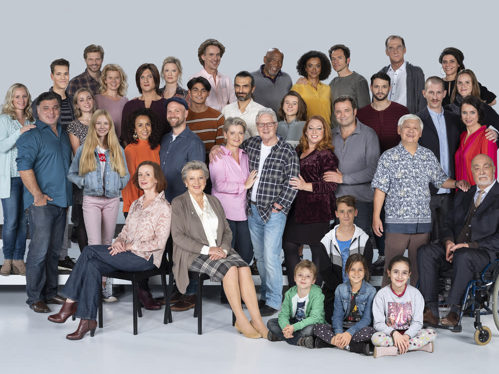 Der "Lindenstraße"-Cast wird sich 2020 von seinen Fans verabschieden müssen. (Bild: WDR/Thomas Kost)