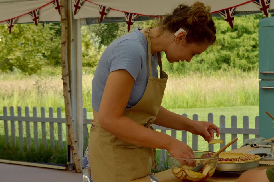 Matty, Tasha, Dan And Josh - The Great British Bake Off Series 14 Ep9 - Semi Finalists (Channel 4)