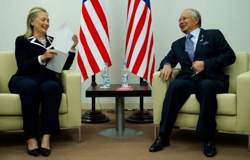 Malaysian PM Najib Razak (R) and US Secretary of State Hillary Clinton at the APEC summit in Russia on September 9. Asia-Pacific leaders will vow Sunday to fight protectionism in an effort to defend the stuttering global economy from the eurozone crisis and multiple other threats