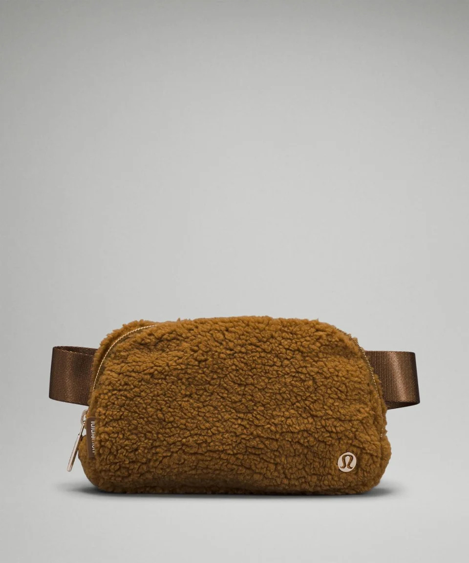 Everywhere腰包。NT$1,680（lululemon提供）