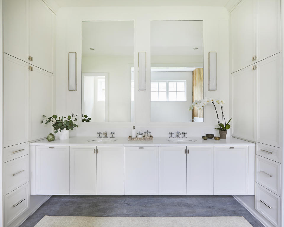10. Maximize vanity storage for a minimalist bathroom aesthetic