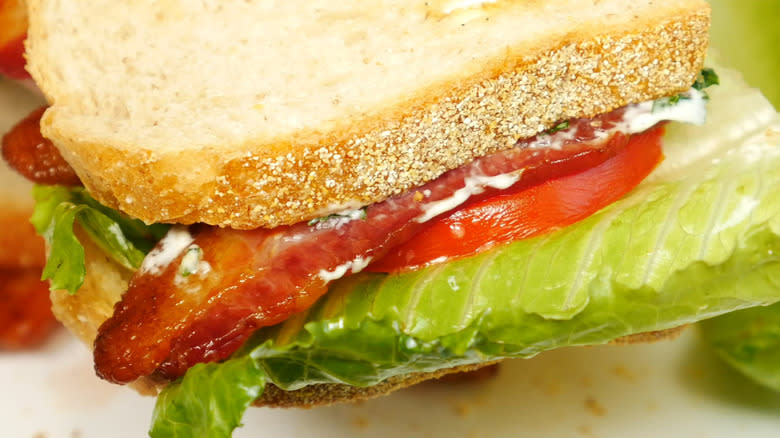 BLT with untoasted bread close up