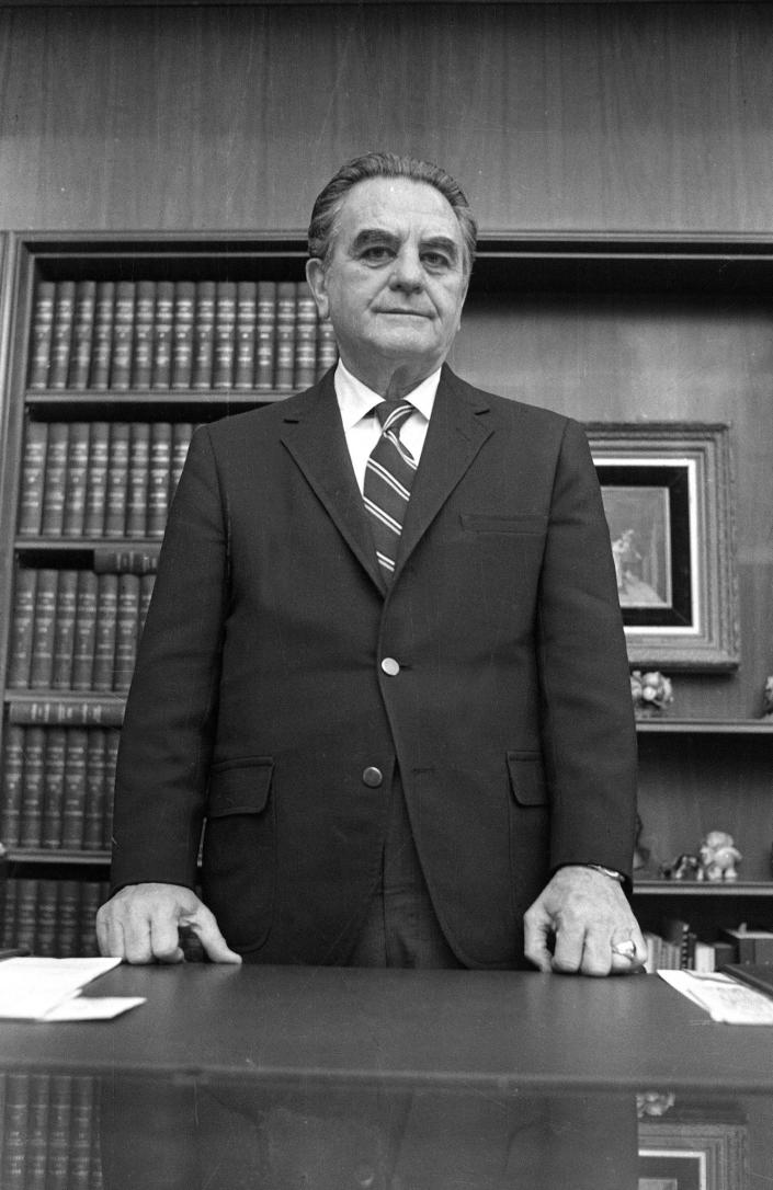 <p>U.S. District Court Judge John Sirica in his office in Washington on Jan. 31, 1973. (Photo: AP) </p>