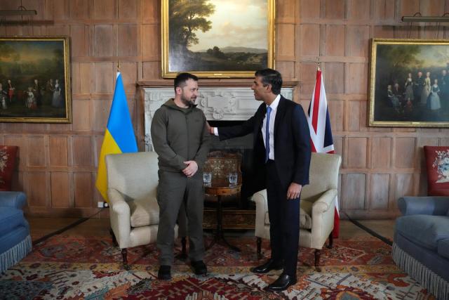 Ukraine&#x002019;s leader Volodymyr Zelensky was compared by Rishi Sunak to the UK&#x002019;s wartime premier Sir Winston Churchill during a visit to Chequers (Carl Court/PA) (PA Wire)