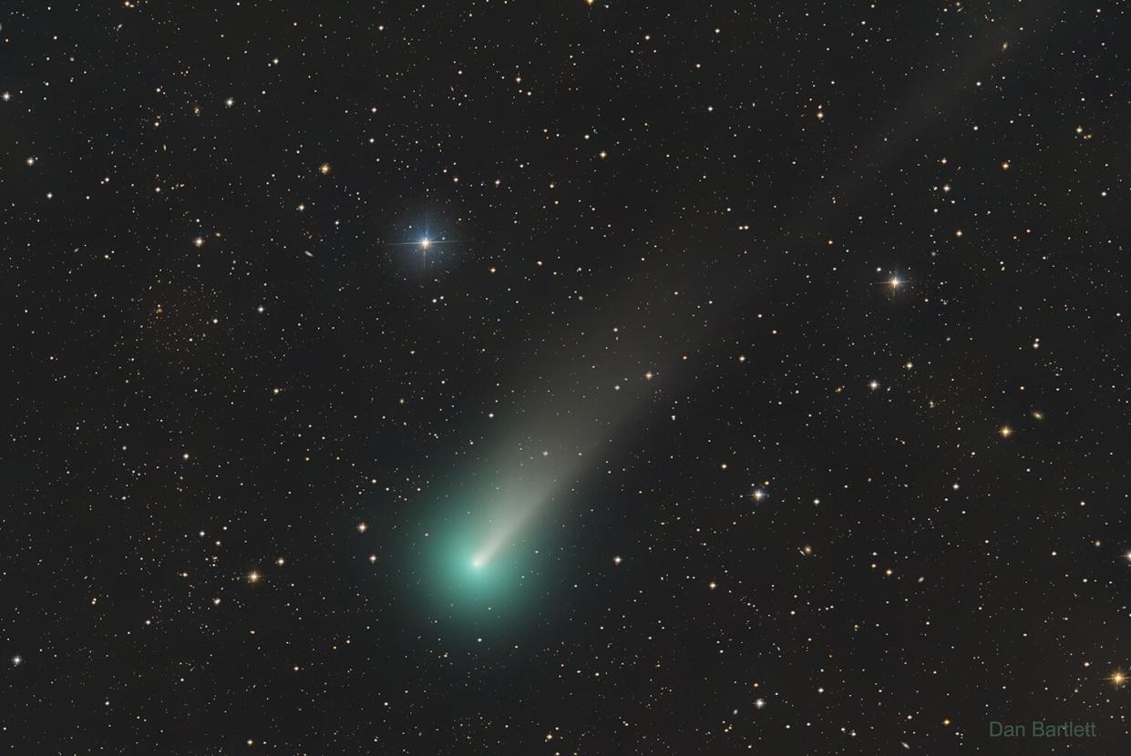 Comet Leonard