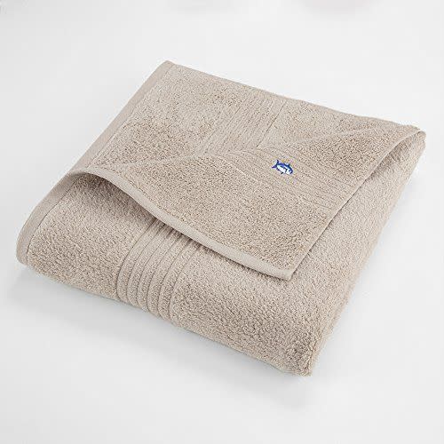 11) Southern Tide Performance 5.0 Bath Towel