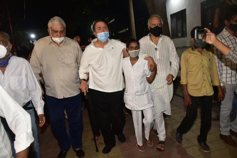 Rajiv Kapoor's last rites