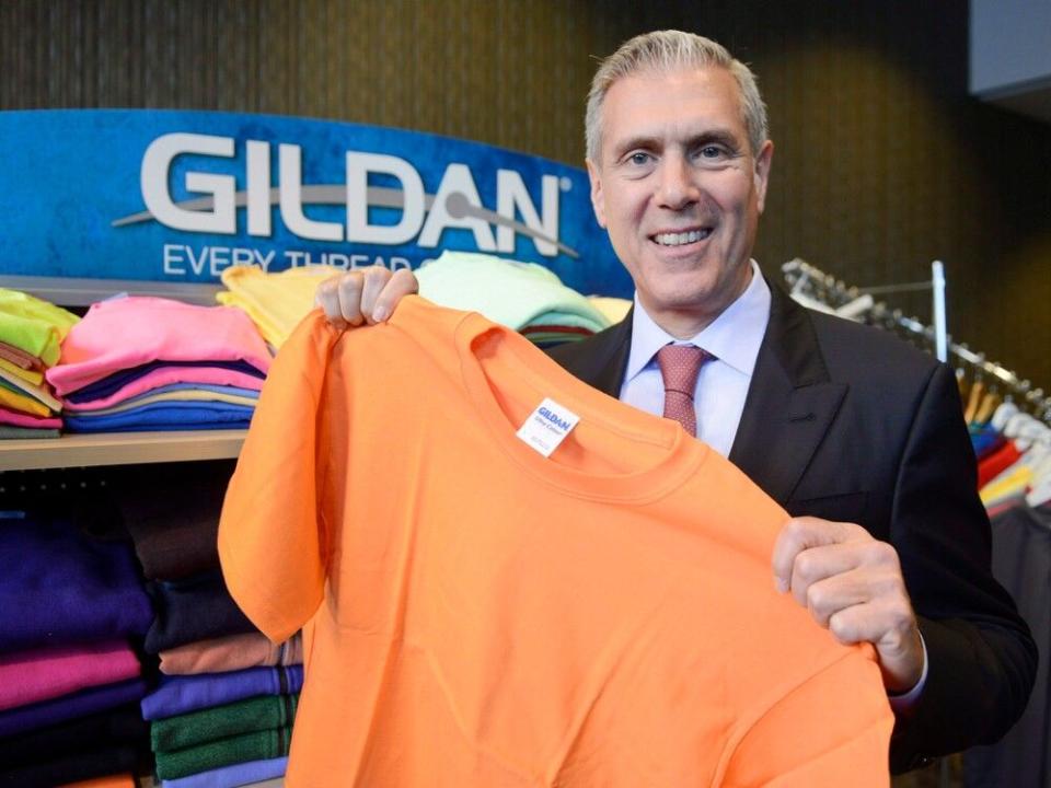  Glenn Chamandy at Gildan’s annual meeting in 2015.