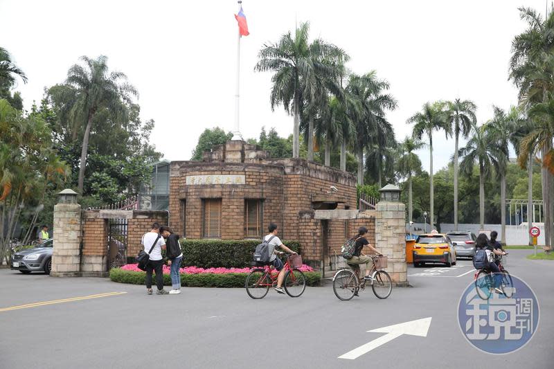 英泰晤士報世界大學排名出爐，台大今年首度擠進全球百大。