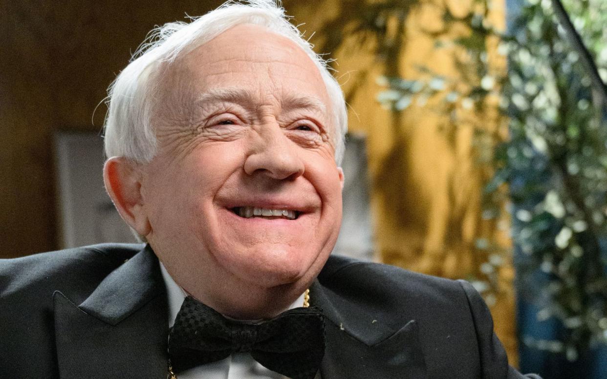 Leslie Jordan, bekannt aus Serien wie "Will and Grace" oder "Supernatural", kam Montagmorgen, Ortszeit Hollywood, bei einem Autounfall ums Leben. (Bild: 2021 Handout/Handout)