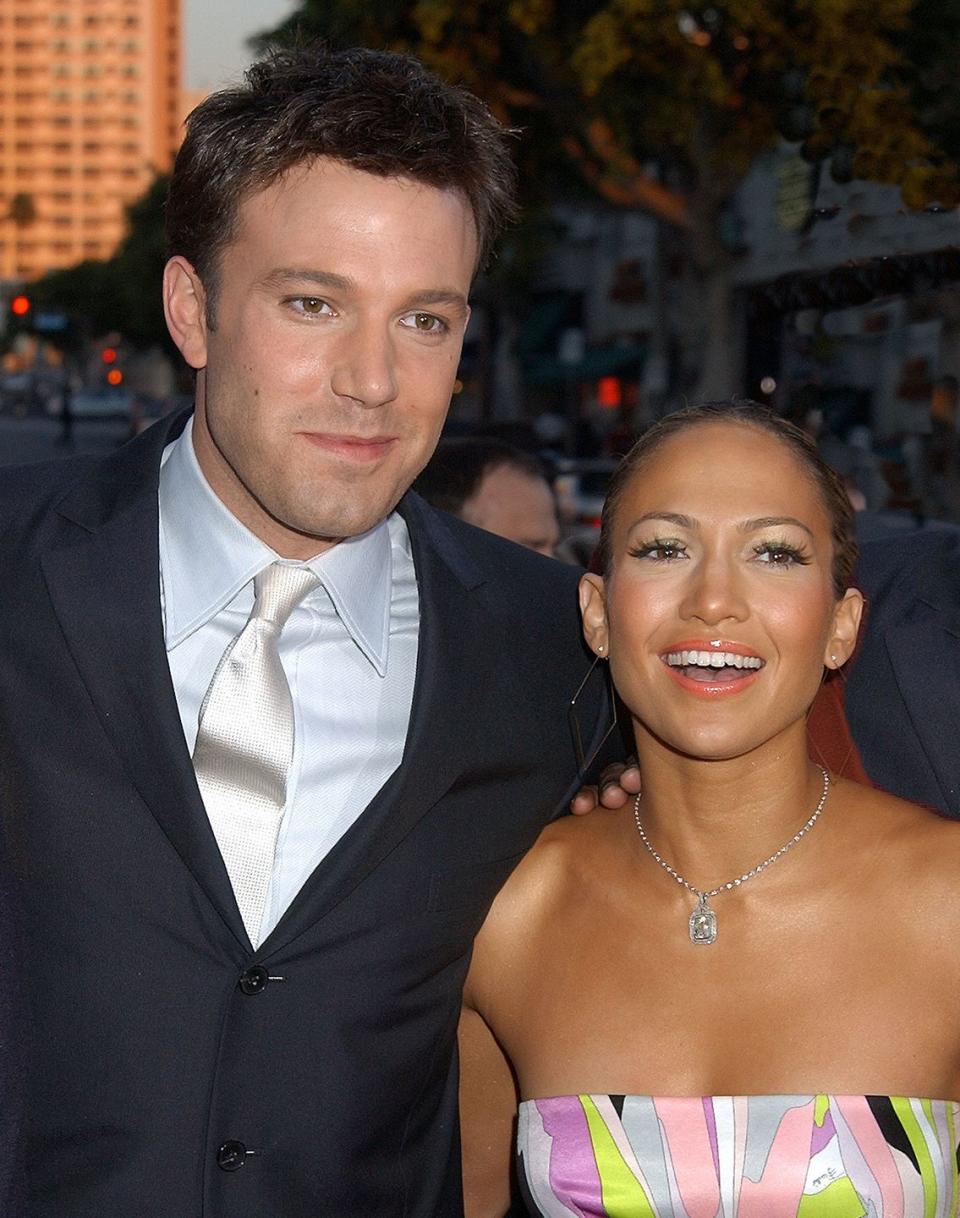 Luxuriate in These Early 2000s Photos of Ben Affleck and Jennifer Lopez