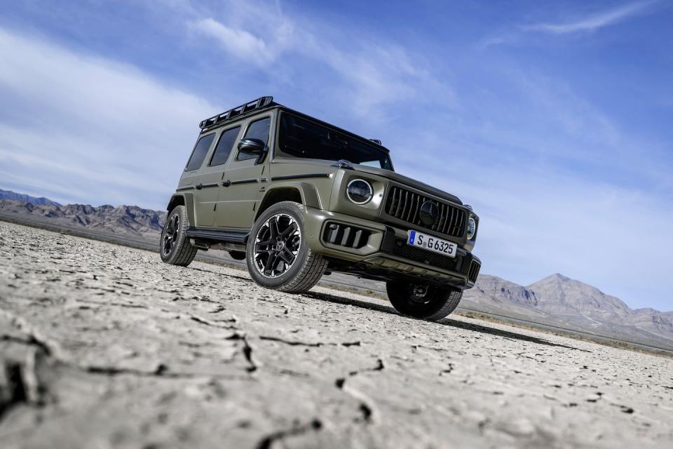 2025 mercedes amg g63 press images