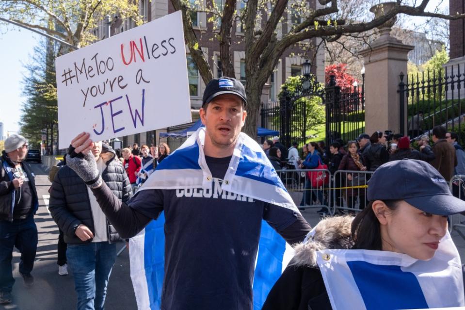 One protester held a sign that read “#MeToo UNless you’re a Jew.” DANIEL WILLIAM MCKNIGHT