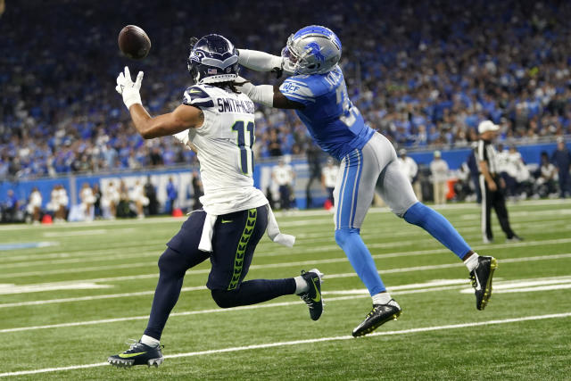 Geno Smith's 2nd TD pass to Tyler Lockett lifts the Seahawks to a 37-31 OT  win over the Lions - ABC News