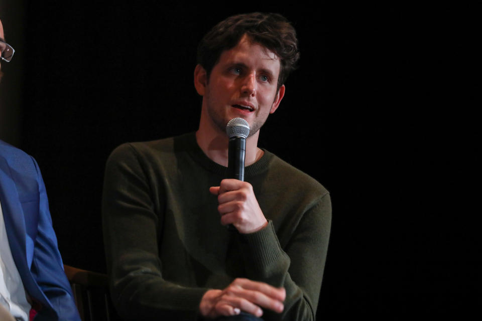 SAN FRANCISCO, CALIFORNIA - OCTOBER 16: Actor Zach Woods speaks onstage on October 16, 2019 in San Francisco, California. (Photo by FilmMagic/FilmMagic for HBO)