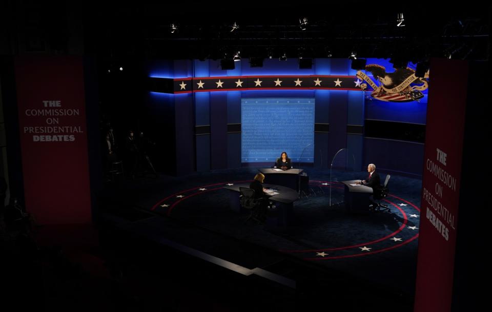 Candidates on debate stage