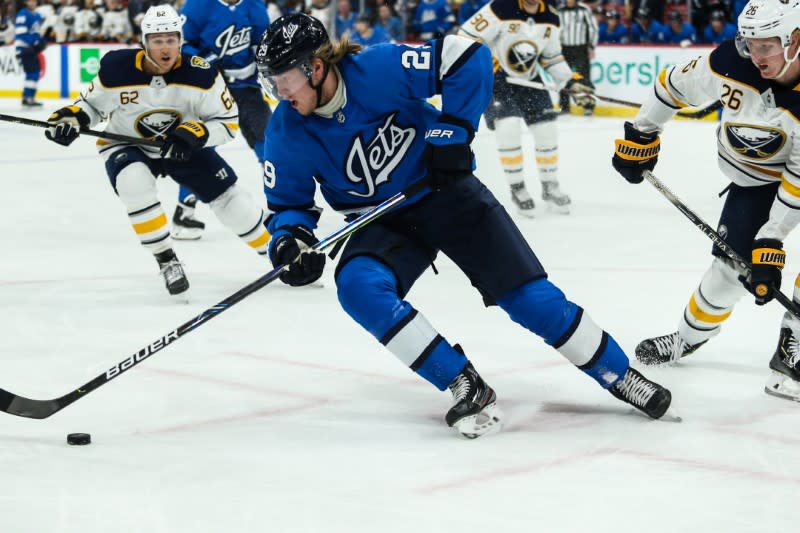 NHL: Buffalo Sabres at Winnipeg Jets