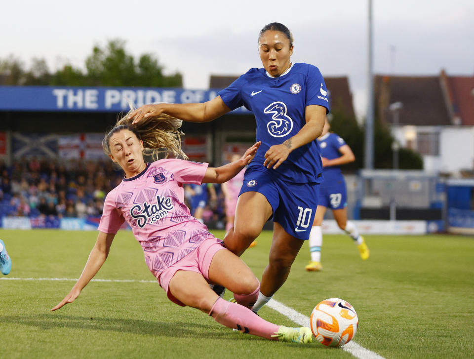 Soccer Football - Women's Super League - Chelsea v Everton - Kingsmeadow, London, Britain - May 7, 2023 Chelsea's Lauren James in action with Everton's Clare Wheeler Action Images via Reuters/John Sibley