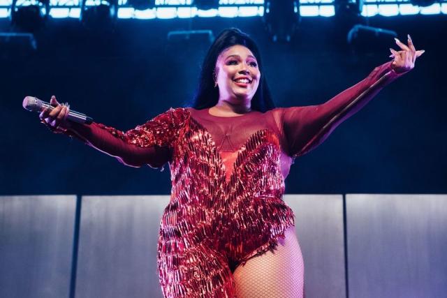 Lizzo Reveals Her Instagram DMs Are Full of 'F--- Boys