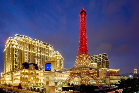 Las Vegas Sands' Parisian with its Eiffel Tower