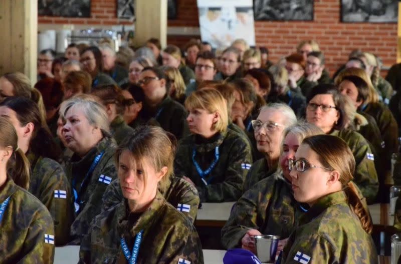 ▲俄羅斯入侵以來，芬蘭境內女性防衛軍事訓練的課程需求便激烈增加。（圖／翻攝自芬蘭女性國家緊急應變協會）