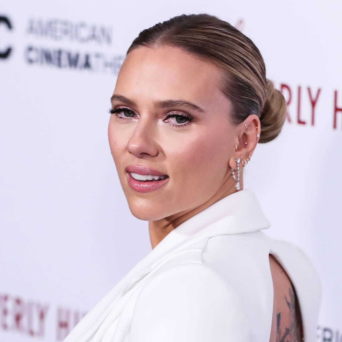 35th Annual American Cinematheque Awards Honoring Scarlett Johansson