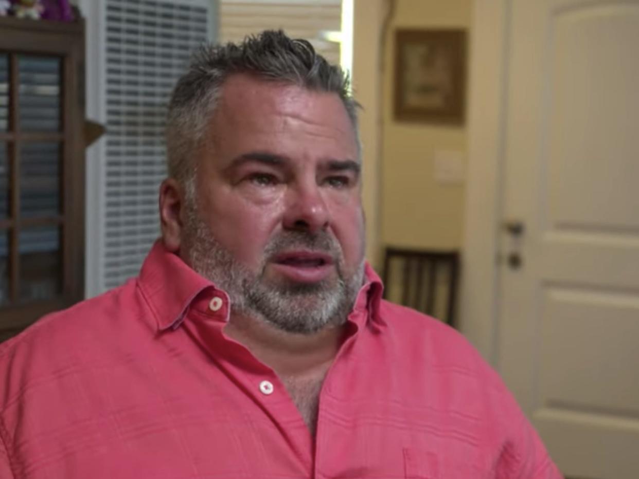 Big Ed gets emotional while recalling the death of his dog Teddy in a new clip from "90 Day Fiancé: The Single Life."