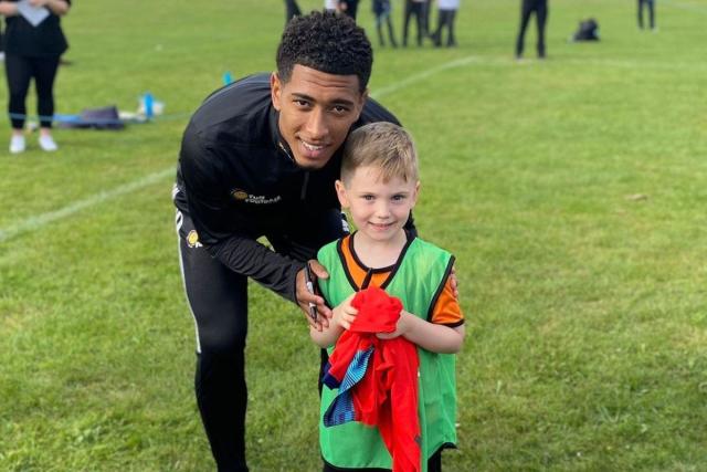 A dream come true as Jude Bellingham meets young Stourbridge football players