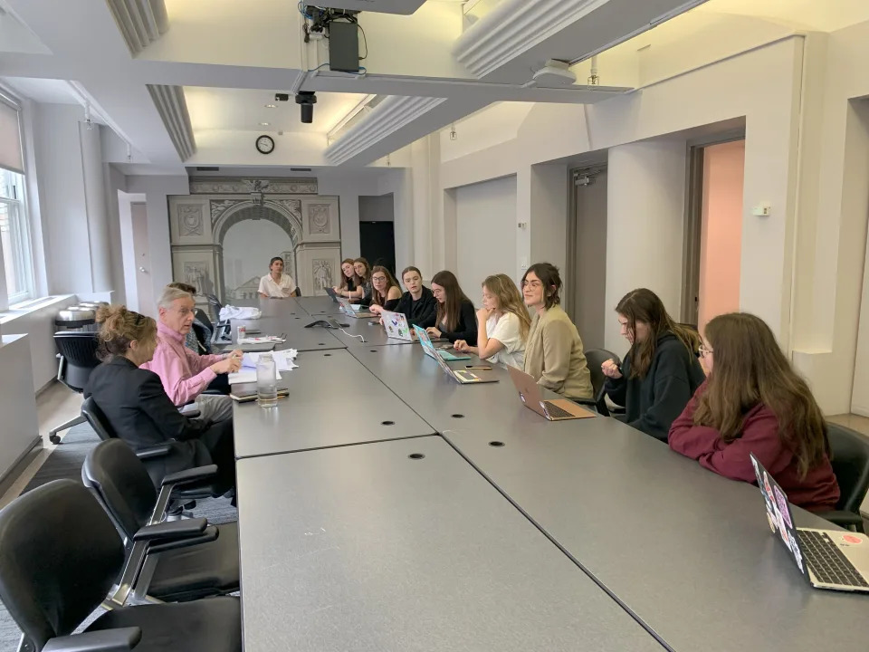 "Unretiree" Richard Eisenberg teaching students at the NYU Summer Publishing Institute 2023 (Photo courtesy of Eisenberg)