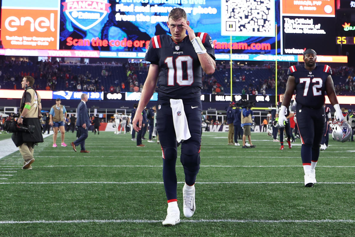 Patriots reveal new home and away jerseys