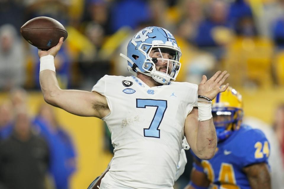 North Carolina quarterback Sam Howell passes against Pittsburgh on Thursday.