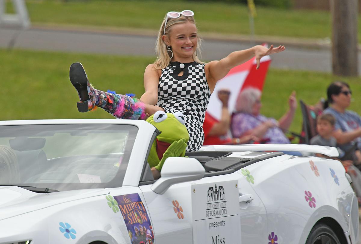 Contestants in the spotlight at Miss Ohio Parade